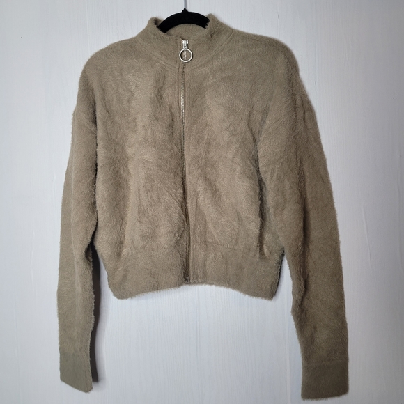 Gymshark x Whitney Simmons Whitney eyelash knit jacket Size Medium - Picture 5 of 12